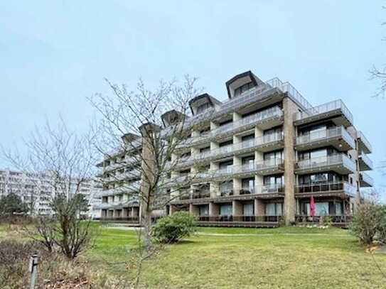 helle 2-Zimmer-Erdgeschosswohnung in der 1. Reihe hinter dem Seedeich der Nordseeküste!