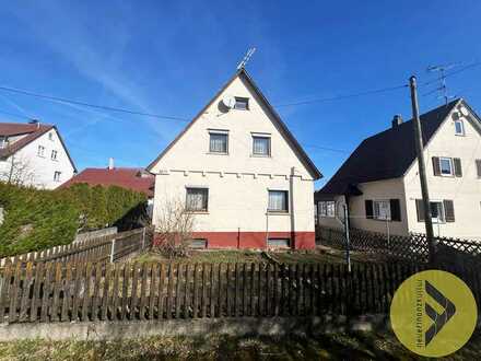 Handwerker aufgepasst! kleines Häuschen mit Garten in zentraler Lage