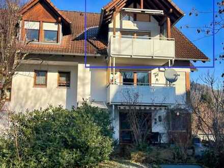 Lichtdurchflutung pur! Schöne Maisonette-Wohnung mit herrlicher Aussicht in Hausach