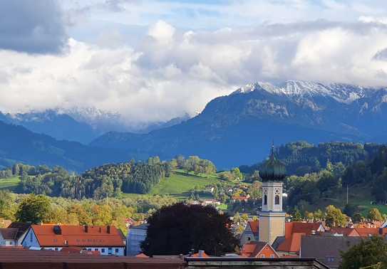 Geschmackvolle 2-Zimmer-Wohnung mit Loggia und Bergblick in Immenstadt