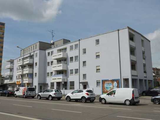 **SIEBEN AUF EINEN STREICH** - Kapitalanlage mit 7x charmanten Apartments nähe MAN in Augsburg