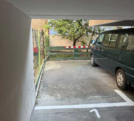 2 Stellplätze in Garage für PKW