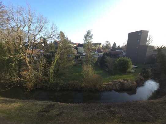 1-Zimmer-Wohnung mit Balkon und Blick auf den Federbach