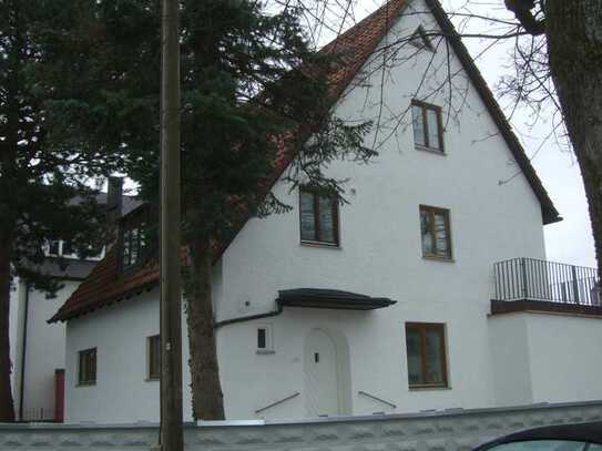 Geräumiges 9-Raum-Einfamilienhaus in München Ramersdorf