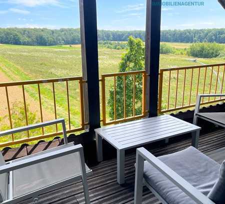 Charmante 3 Zimmer- Dachgeschosswohnung mit Atemberaubendem Ausblick