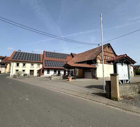 Attraktives Haus mit Scheune und viel Platz