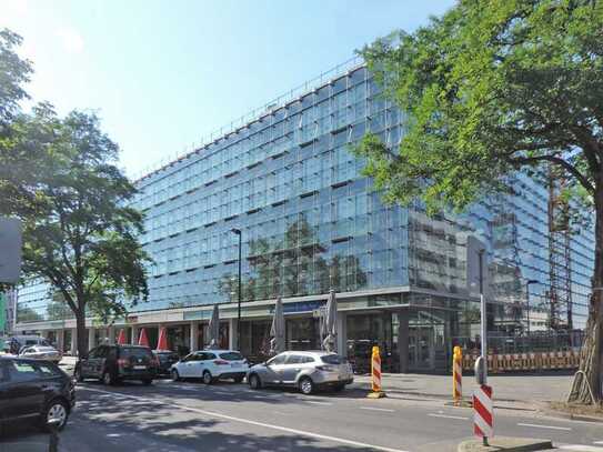 Lichtdurchflutete Büroflächen mit Dachterrasse