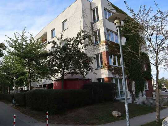 WBS für Brandenburg erforderlich! Hübsche Singlewohnung mit Balkon in Teltow!