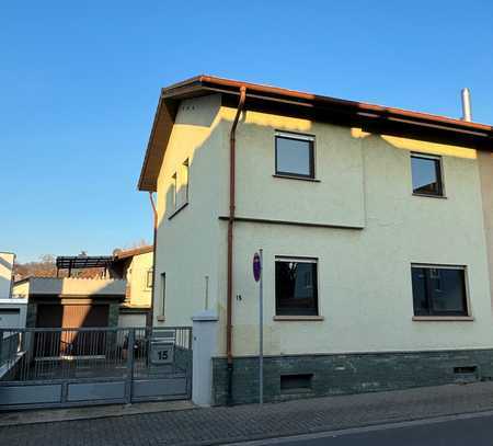 Zwei Häuser mit viel Potential in zentraler Citylage von Bensheim-Auerbach!