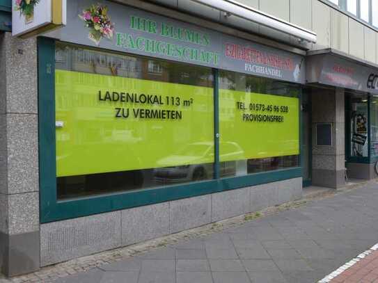 Helles Ladenlokal mit attraktiver Schaufensterfront