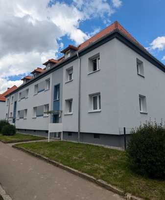 Klein aber fein; teilsanierte Single-Wohnung