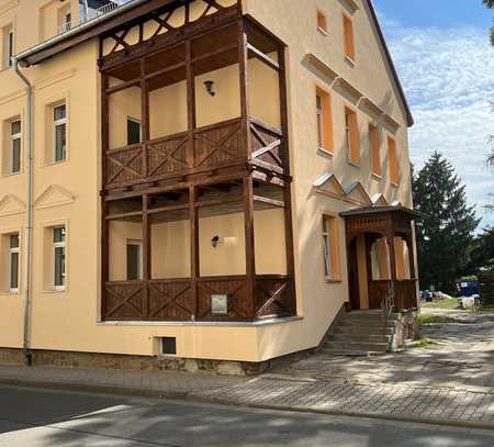 Meuselwitz - Renovierte 3-Raum-Wohnung im 1. Obergeschoß sofort zu vermieten