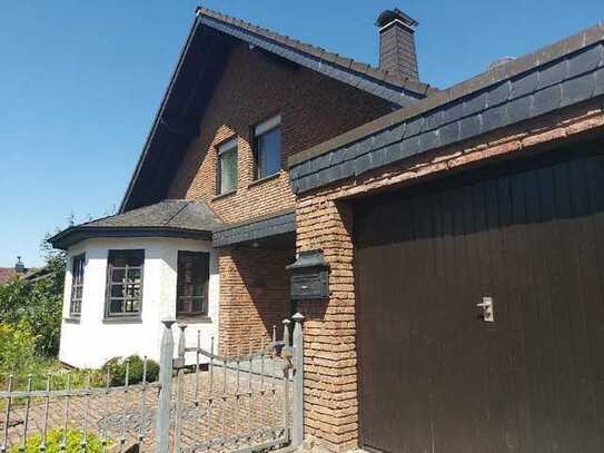 Freistehendes Einfamilienhaus mit viel Platz in familienfreundlicher Lage von Lauthausen