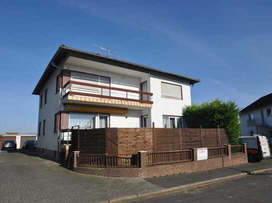 Schöne helle Erdgeschosswohnung mit Gartenanteil in Lorbach