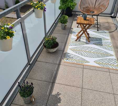 Schöne 1-Zimmer Wohnung mit Balkon und modernisiertem Badezimmer