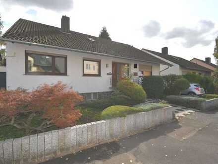 Reserviert-Solides Haus mit großem Garten und Einliegerwohnung