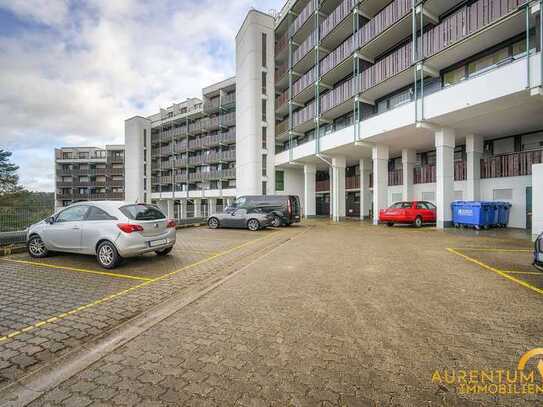 3 Zimmerwohnung in Riedenburg, Sanierungsbedürftig, inkl. Garage, sofort frei, zu verkaufen.