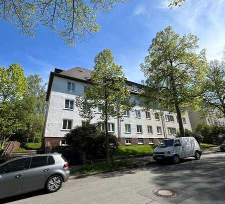 Großzügige 2-Zimmer mit Laminat, Balkon und Wannenbad zum Toppreis in ruhiger Lage!