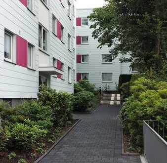 Sehr schöne, sonnige 2-Zimmer-Wohnung mit Balkon in Brühl von privat
