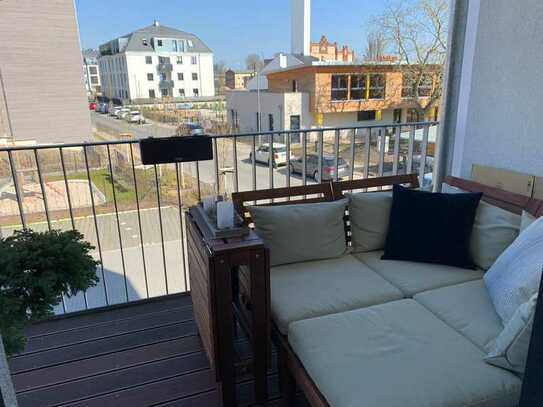 Neuwertige 2-Raum-Wohnung mit Balkon, Fußbodenheizung und Einbauküche in Berlin-Grünau