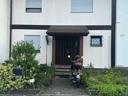 Freundliches und gepflegtes 5-Zimmer-Haus zur Miete in Graben-Neudorf