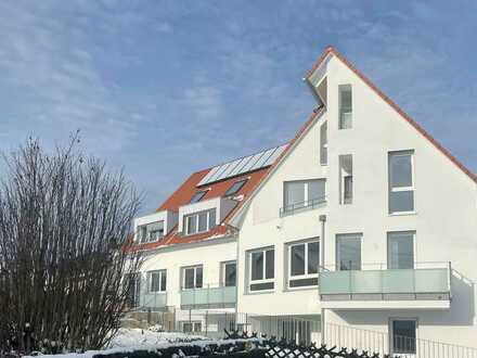Stilvolle, neuwertige 3,5-Zimmer-Wohnung mit Balkon und EBK in Tübingen-Pfrondorf