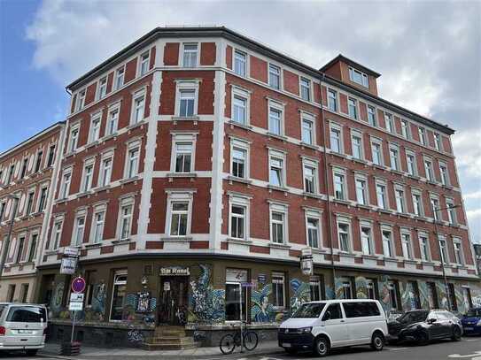 1 Zimmerwohnung in Lindenau mit Blick auf den Kanal