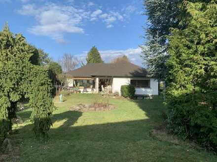 Freistehender Bungalow auf 820 m² Grundstück in begehrter Lage von Rembrücken / Hubertussiedlung