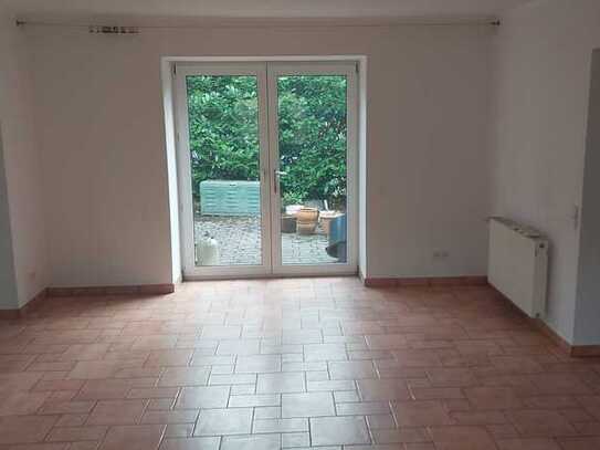 Schöne 4-5-Zimmer-EG-Wohnung mit Terrasse und EBK in Münster Hiltrup