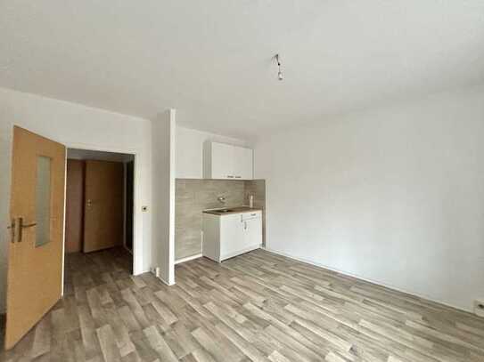 Perfekt für Azubis! 1-Raum-Apartment in der 2. Etage