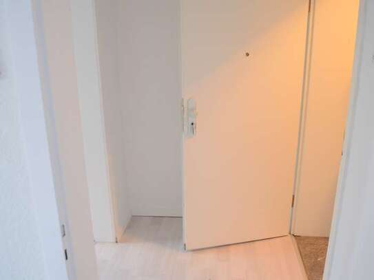 Renovierte kleine 2 Zimmerwohnung