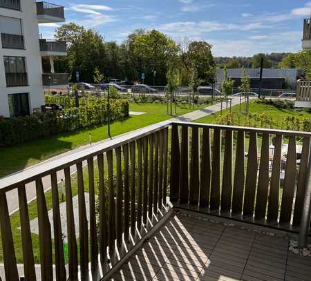Sehr gut geschnittene 2-Raum-Wohnung mit Balkon und EBK in Neuried