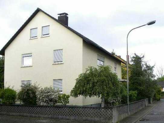 Modernisierte 3-Raum-Wohnung mit Balkon in Herxheim