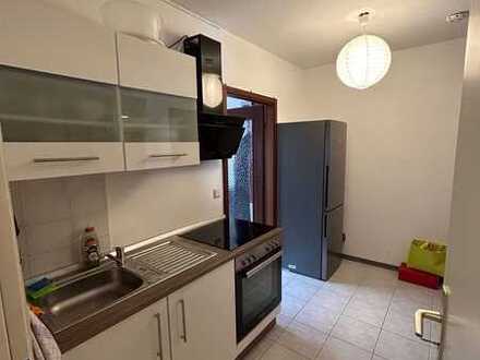 In Tamm: Gepflegte Wohnung mit 1,5 Zimmern und Balkon