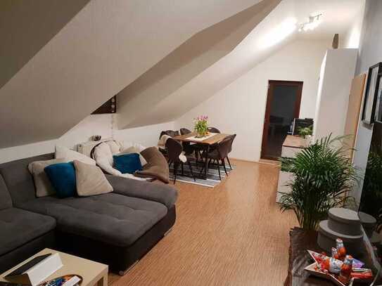 Maisonette - DG Wohnung 3 Zimmer / Balkon, 2. OG - Alsdorf Warden