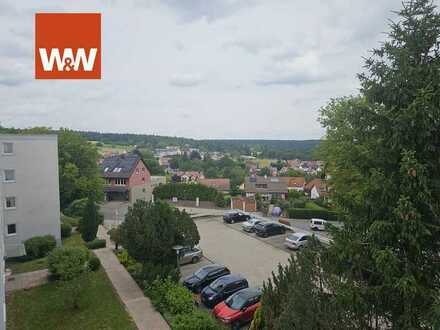 Riesige Vierzimmerwohnung mit Außenstellplatz, Tiefgaragenstellplatz in Toplage von Schömberg!