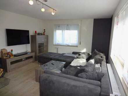 **Neuer Preis** Einfamilienhaus mit Einliegerwohnung in ruhiger Lage mit Bergblick