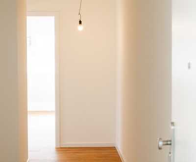 Schöne 3-Zimmer Dachgeschosswohnung mit Dachterrasse im KfW-Neubau