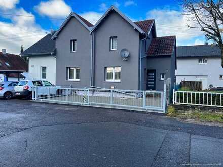 Kernsaniertes Einfamilienhaus mit kleinem Garten zum Erstbezug