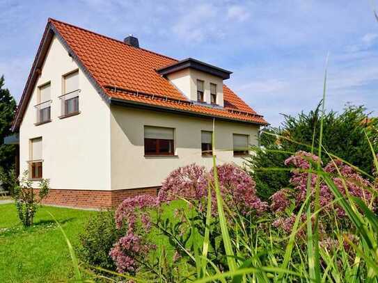 Hochwertig (frisch) saniertes Einfamilienhaus in Branitz!