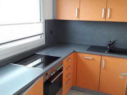 Gepflegte 1,5-Zimmer-Penthouse-Wohnung mit Dachterasse und EBK in Villingen-Schwenningen