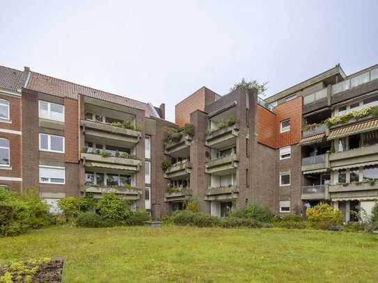 List, Nähe Lister Kirchweg: vermietete 4-Zimmerwohnung mit Balkon und TG-Stellplatz