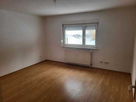 Helle und geräumige 3 Zi. Wohnung im Zentrum von St. Georgen