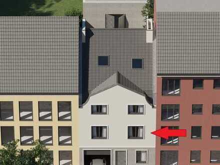 Erstbezug nach Sanierung - Familienfreundliche 3.-Zi.-Whg. mit Balkon und Garage in 3.-Fam.-Haus