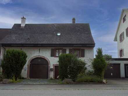 Einzigartiges Zweifamilienhaus mit sagenhaftem Rheinblick und Toplage