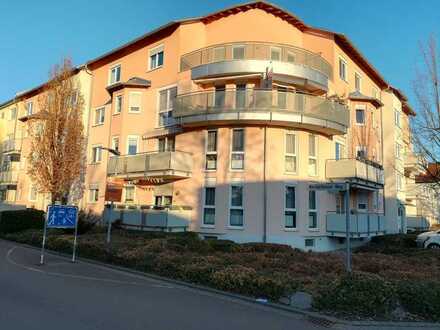 Modern konzipierte 2-Zimmer-Komfortwohnung mit Balkon und TG-Stellplatz in ruhiger Wohnlage
