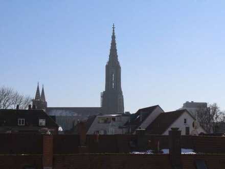 Helle 2-Zimmer-Wohnung mit Einbauküche, Balkon und Münsterblick