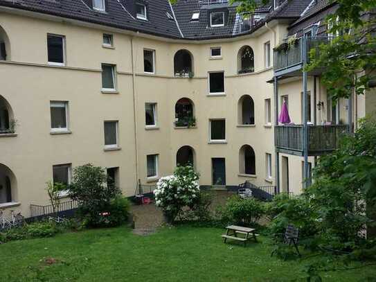 Attraktive Erdgeschosswohnung mit Garten und Balkon – Sofort bezugsbereit