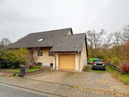 Attraktives Zweifamilienhaus in idyllischer Ortsrandlage von Birkenheide