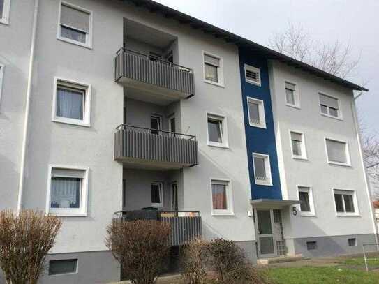 Helle 2-Zimmer-Wohnung mit Balkon im Stadtteil Hochstätt